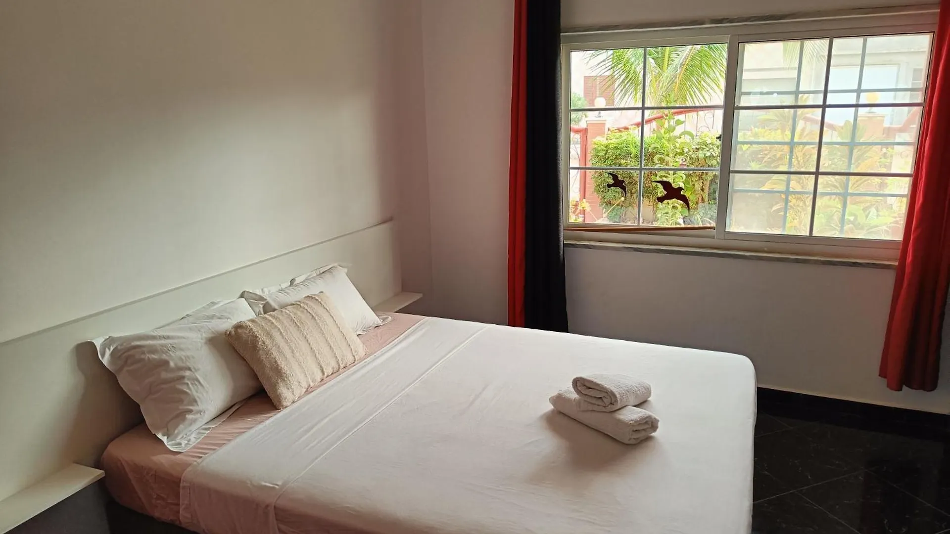 タラファル Casa Miami Bed & Breakfast カーボベルデ